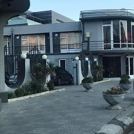 Hotel Era Tbilisi Exterior foto