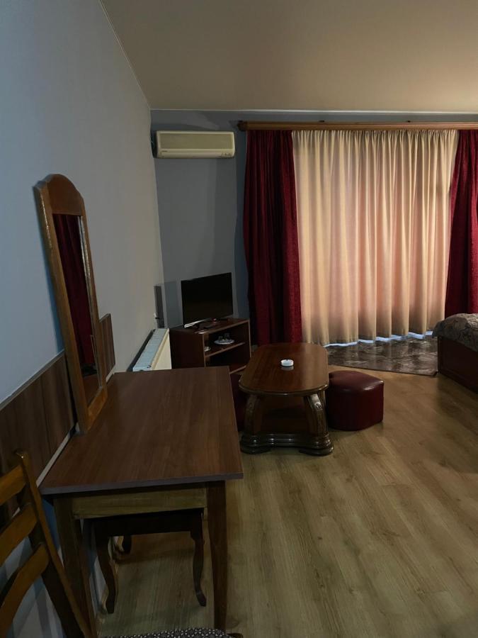 Hotel Era Tbilisi Exterior foto